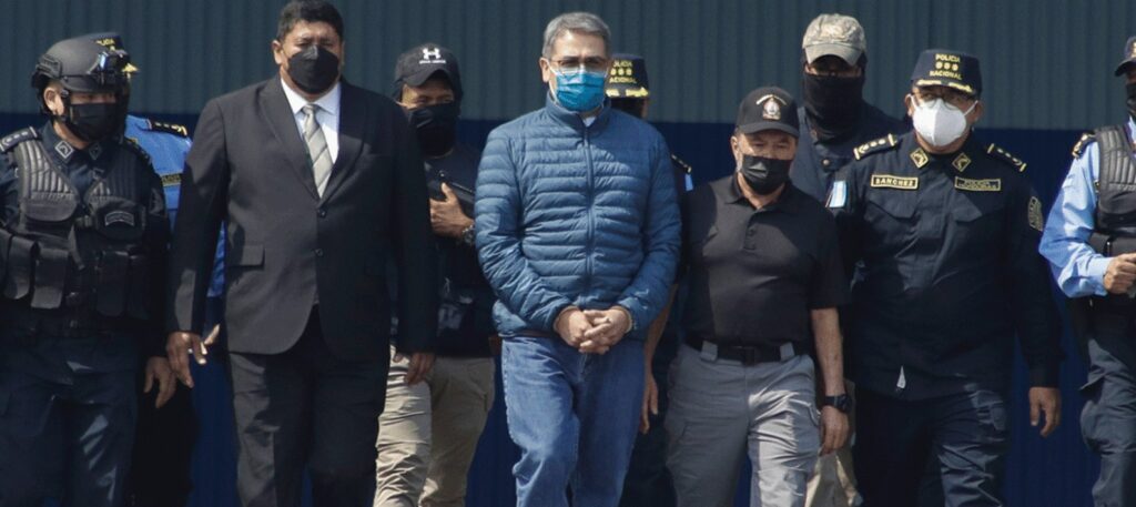 honduras-juan-orlando-hernandez-drug-trafficking-extradition/11778200/)