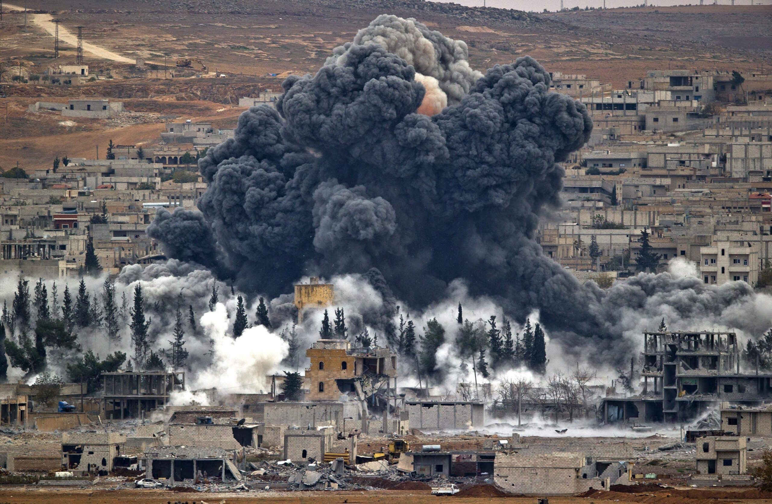 Opravdu bojují proti teroristům? Americké okupační síly v Sýrii dostávají nové zbraně pro budoucí konflikt se syrskými a ruskými silami